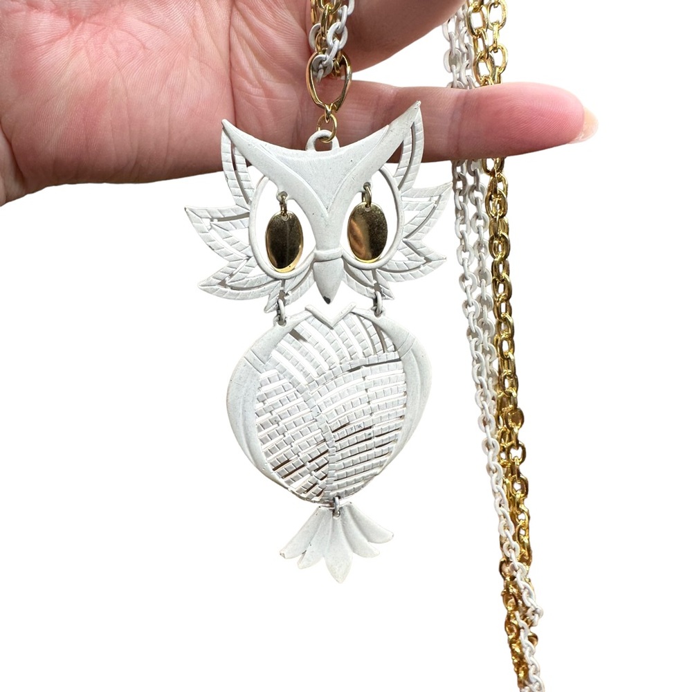 Vintage Alan Signed Articulated Owl White Enamel Double Chain Pendant Necklace